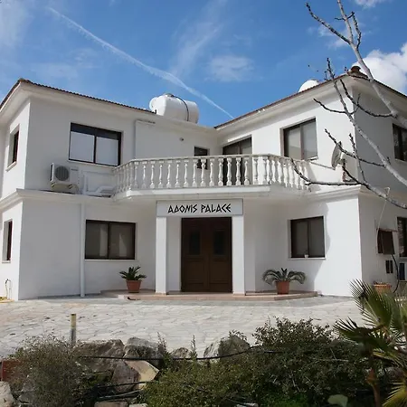 Adonis Palace And Bungalows * Kili