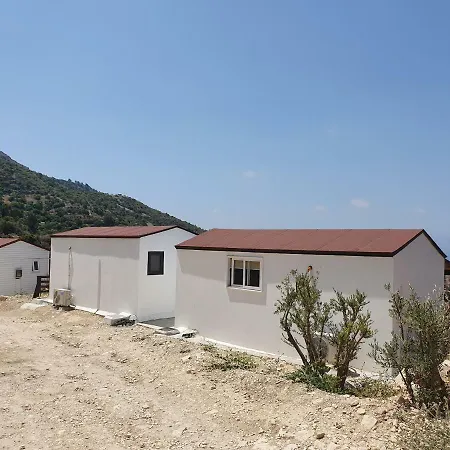 Adonis Palace And Bungalows *