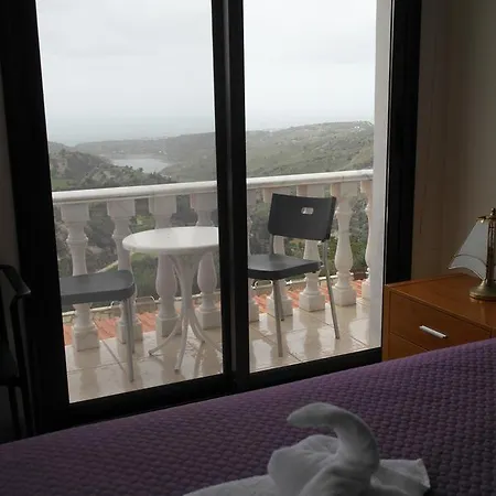 Adonis Palace And Bungalows Kili