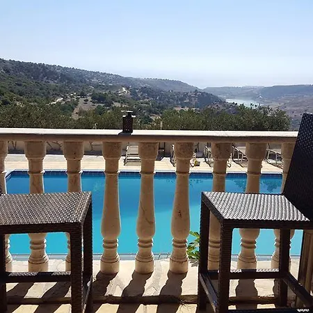 Adonis Palace And Bungalows